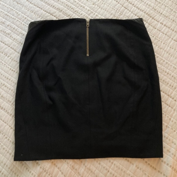 Helmut Lang Wool Blend Leather Black Mini Skirt Fall Casual Work Party Sz 2 - Picture 7 of 8